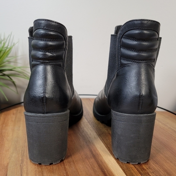 Dirty Laundry Levi Block Heel Chelsea Boot Creeper Size 9 - Picture 10 of 14